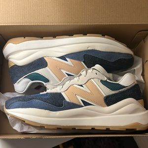 New Balance 5740